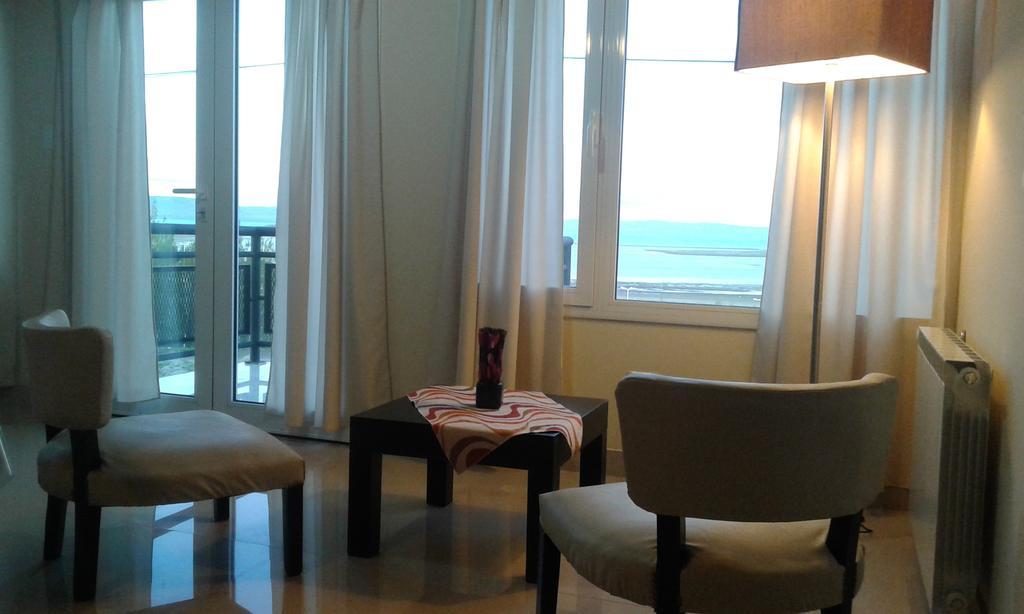 Altos Del Lago Departamentos エル・カラファテ エクステリア 写真